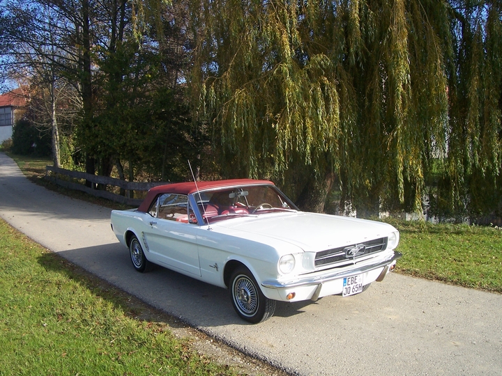 Ford Mustang Cabrio