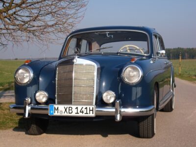 Mercedes Benz 220 S Ponton