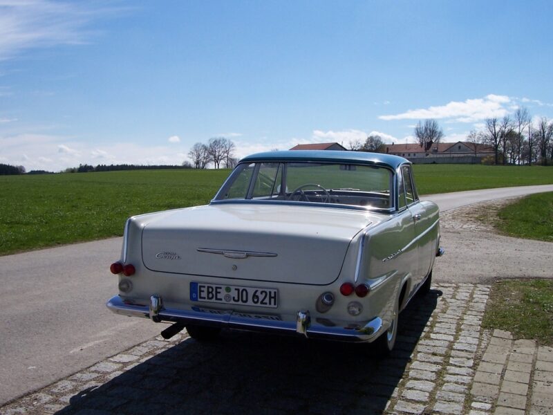 Opel Rekord P II Coupe