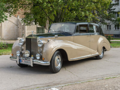 Rolls Royce Silver Wraith