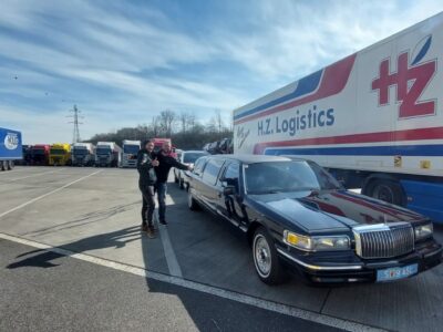 Lincoln town car Stretch Limo